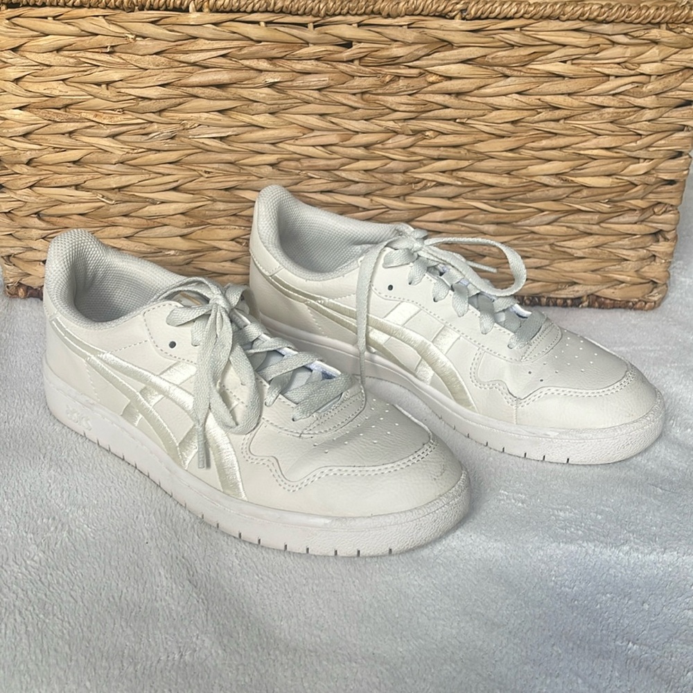 ASICS S Retro 80’s Style Sneakers Birch Cream Leather Size 8